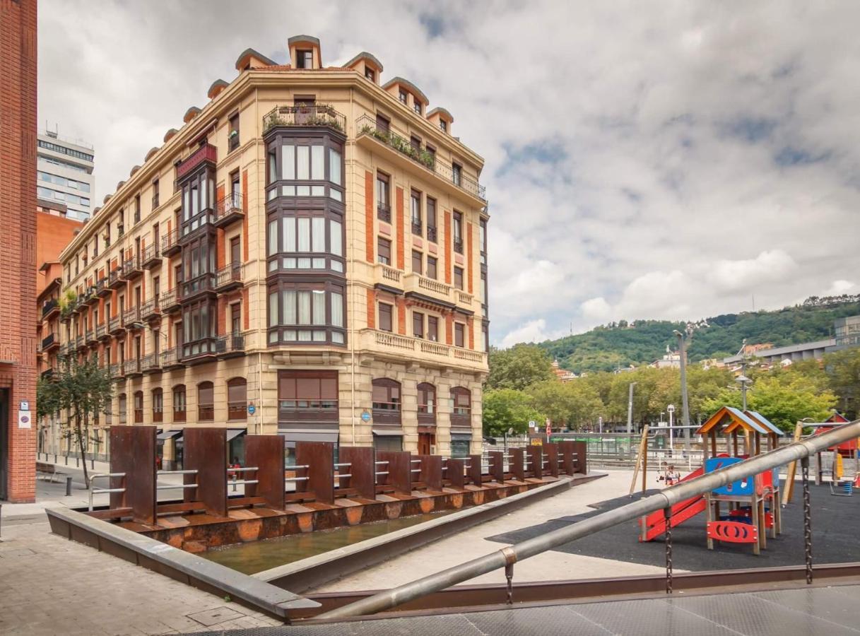 Vivienda Turistica De Prestancia Junto A La Ria De Nervion Bilbao Ngoại thất bức ảnh