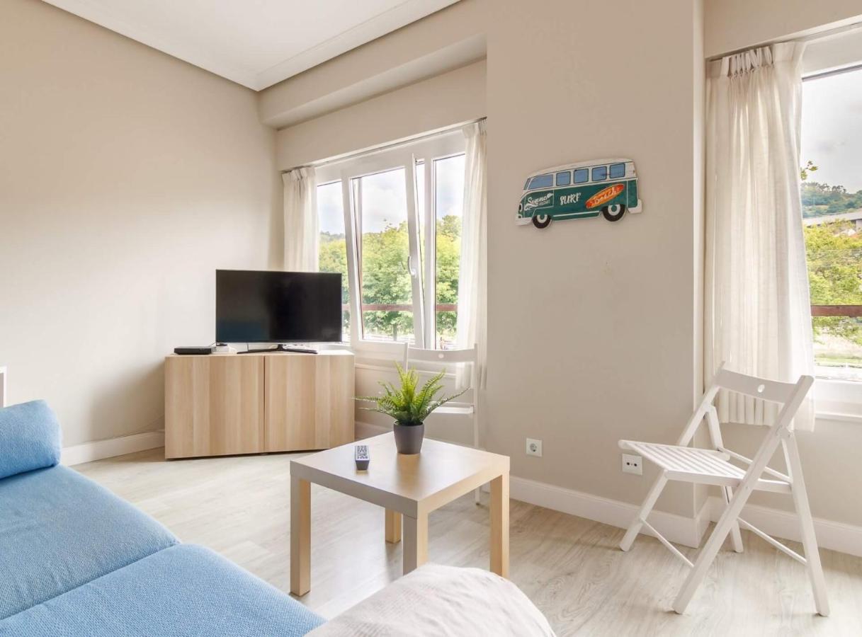Vivienda Turistica De Prestancia Junto A La Ria De Nervion Bilbao Ngoại thất bức ảnh